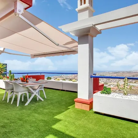 Apartamento Wonderful View, Huge Terrace Solarium, Private Parking