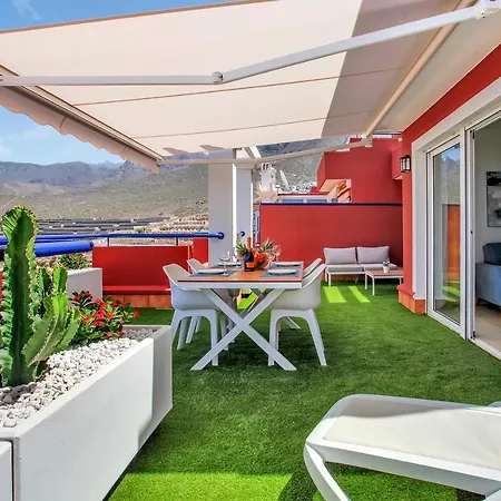 Wonderful View, Huge Terrace Solarium, Private Parking * أذيخي