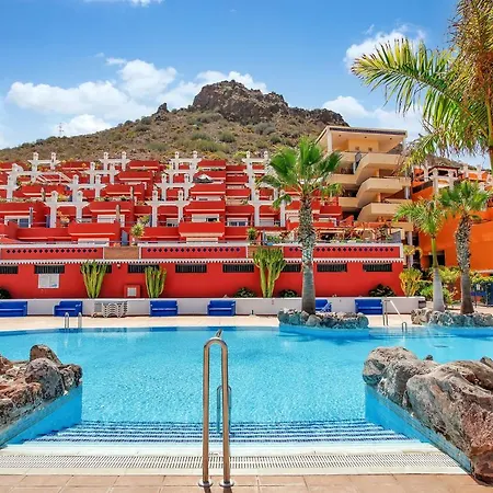 Wonderful View, Huge Terrace Solarium, Private Parking